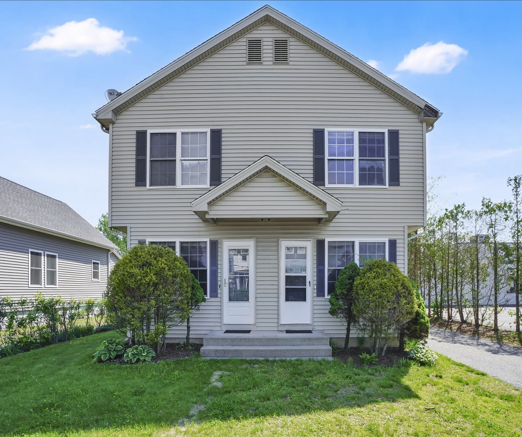7 Brandon Ave, Springfield, MA 01119
