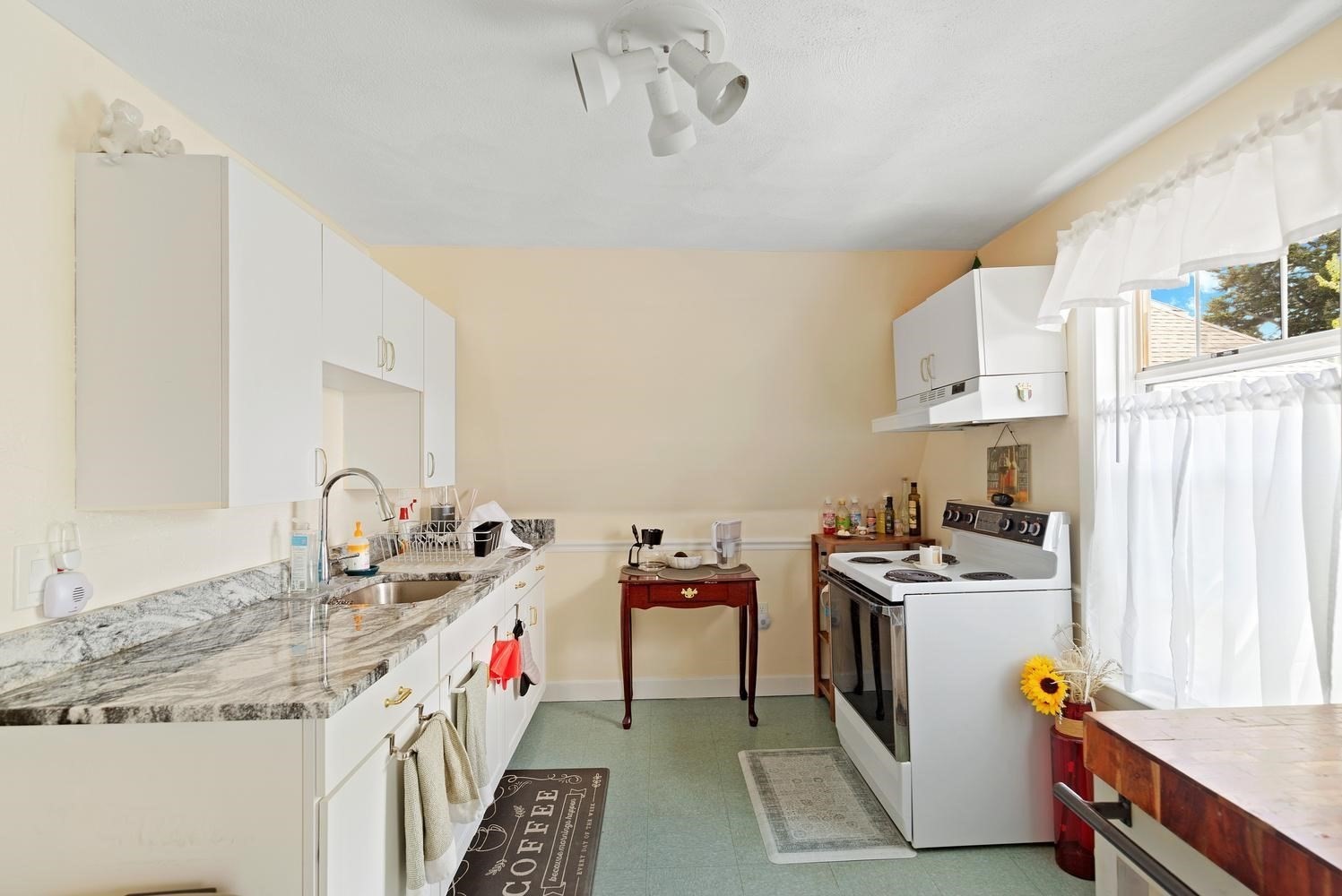 104 Burrill Street, Swampscott, MA 01907 - Image 24