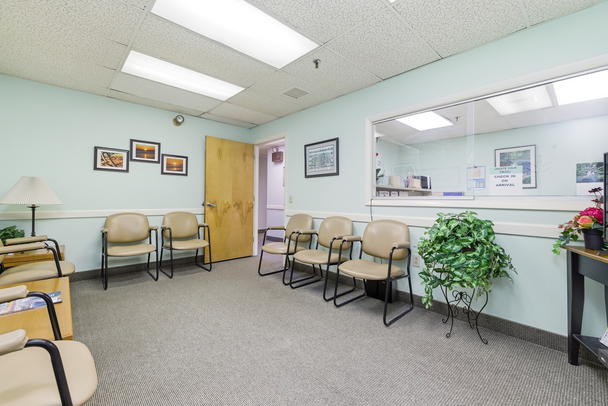 511 W Grove St Unit 105, Middleboro, MA 02346