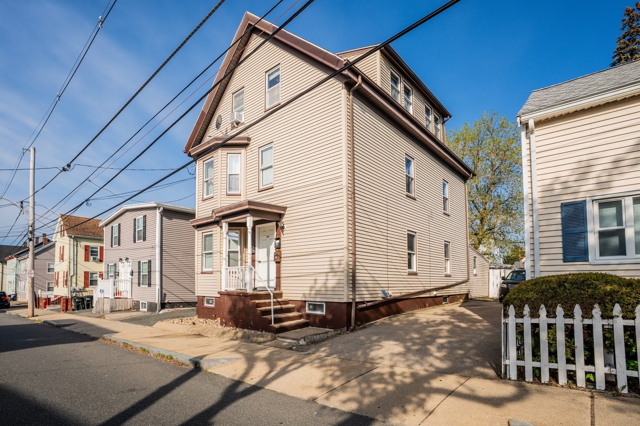 24 Tracey St, Peabody, MA 01960 - Image 3