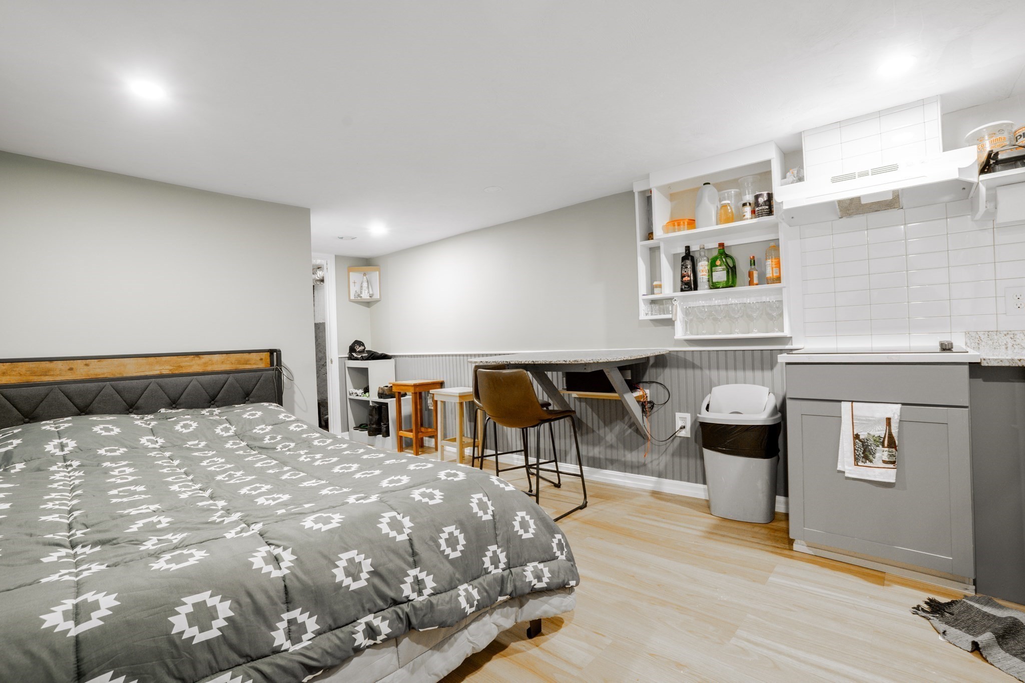 24 Tracey St, Peabody, MA 01960 - Image 23
