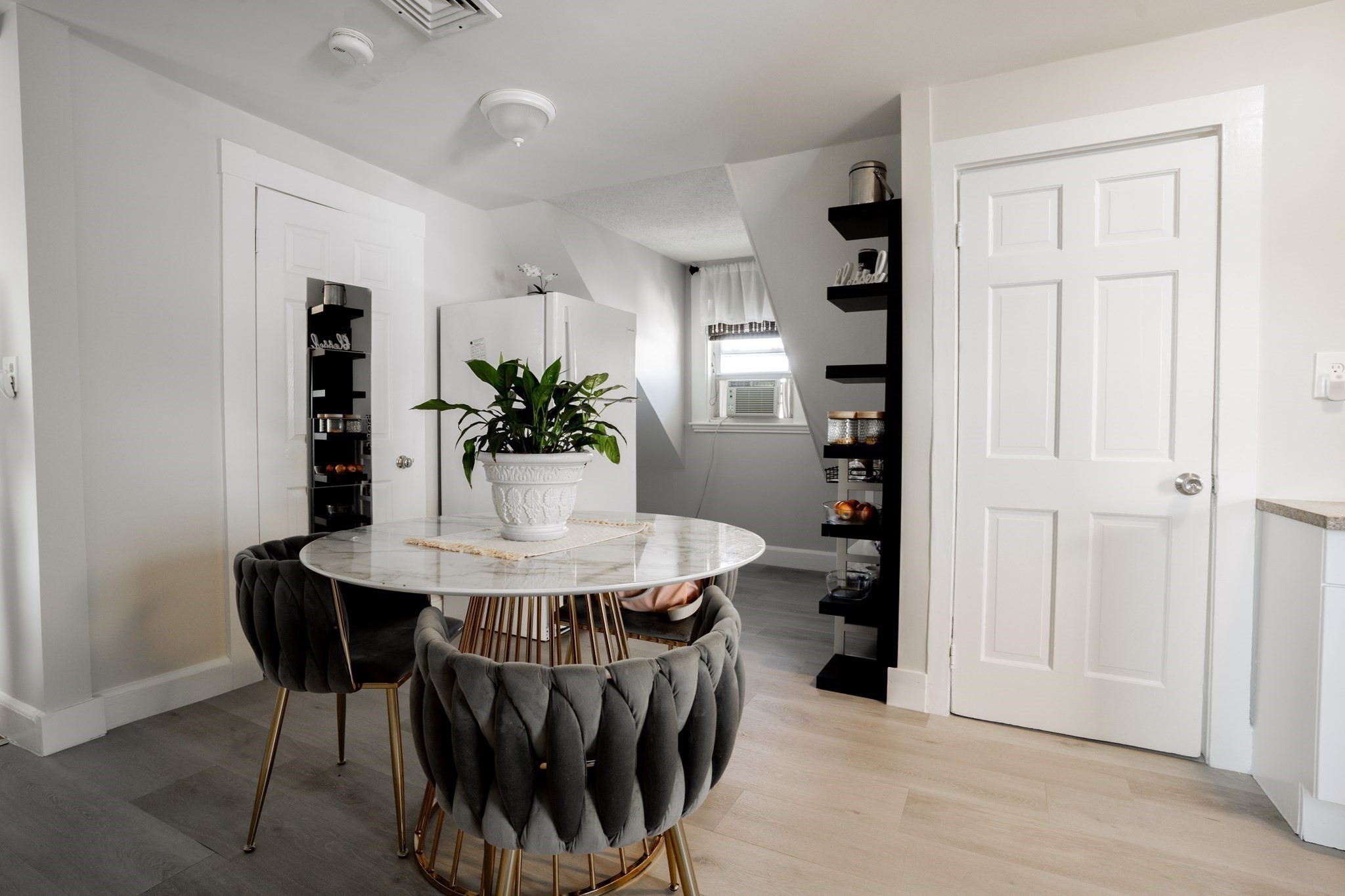 24 Tracey St, Peabody, MA 01960 - Image 5