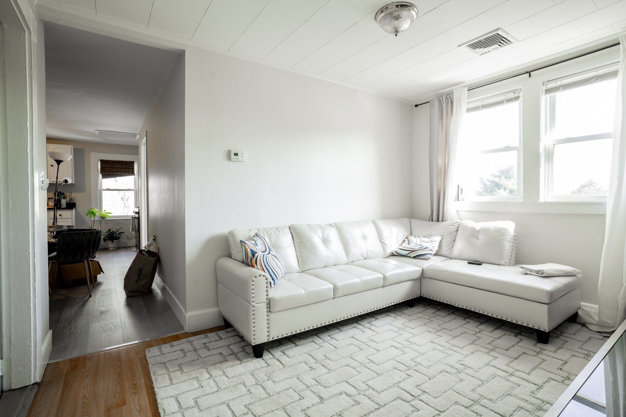 24 Tracey St, Peabody, MA 01960 - Image 8
