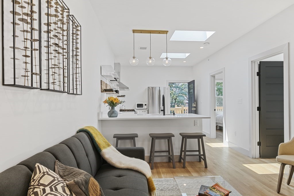 43 Wordsworth St Unit 3, East Boston, Boston, MA 02128 - Image 3