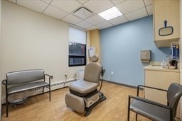 20 Hope Avenue Unit 208, Waltham, MA 02452 - Image 11