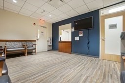 20 Hope Avenue Unit 208, Waltham, MA 02452 - Image 5