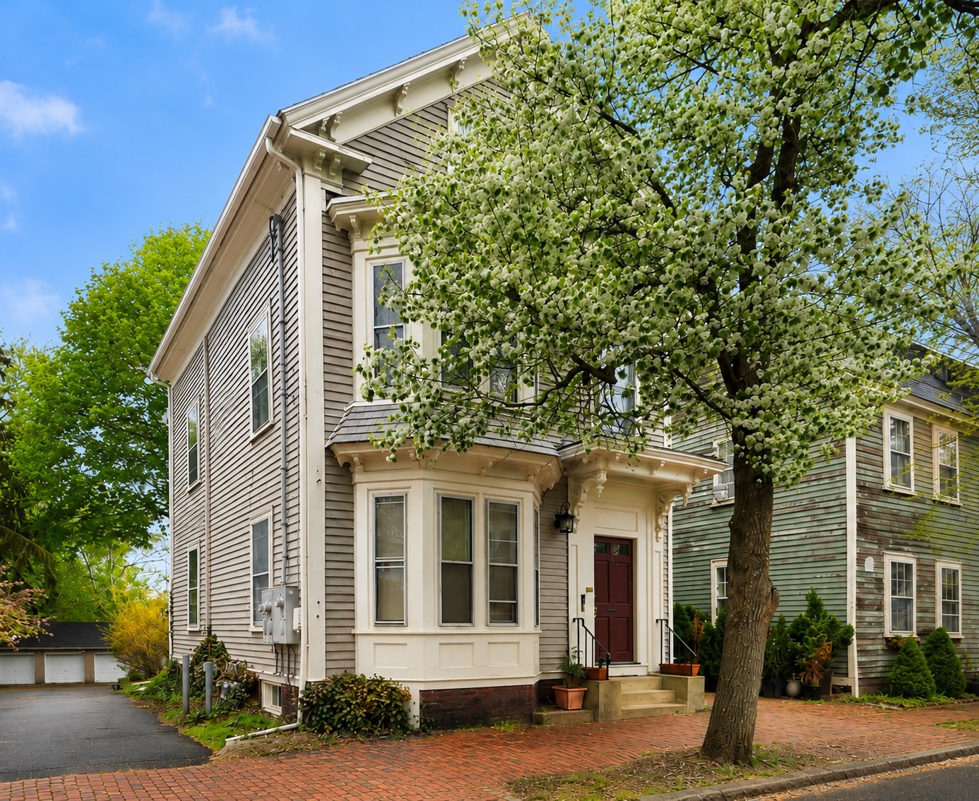 126 Federal St, Salem, MA 01970