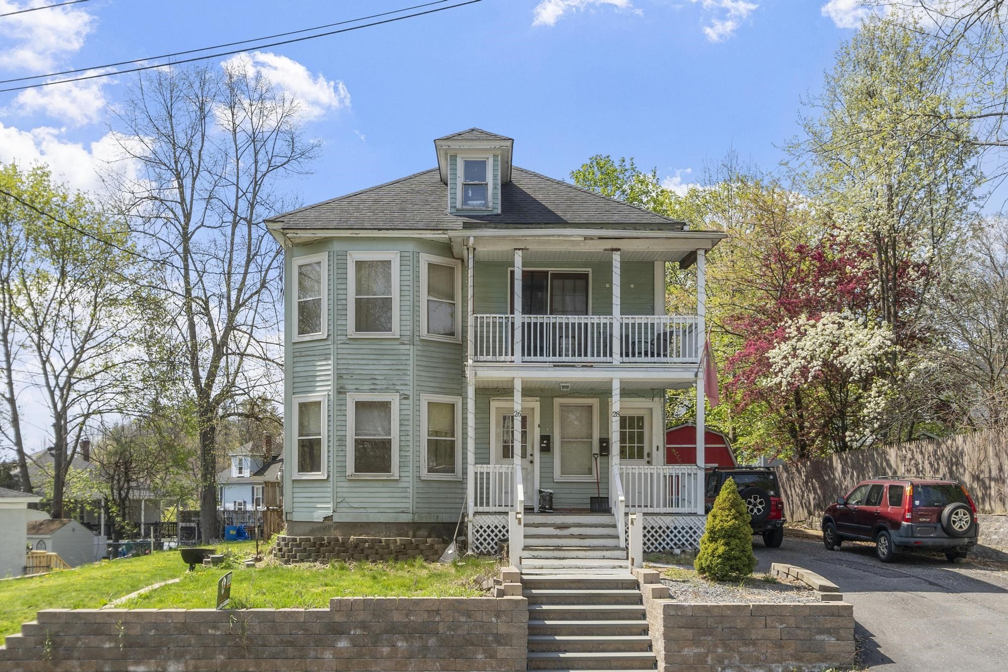 26 Eureka, Fitchburg, MA 01420