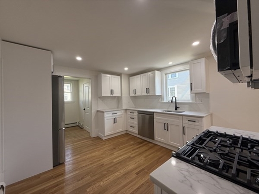 63 Holland St, Apt 63