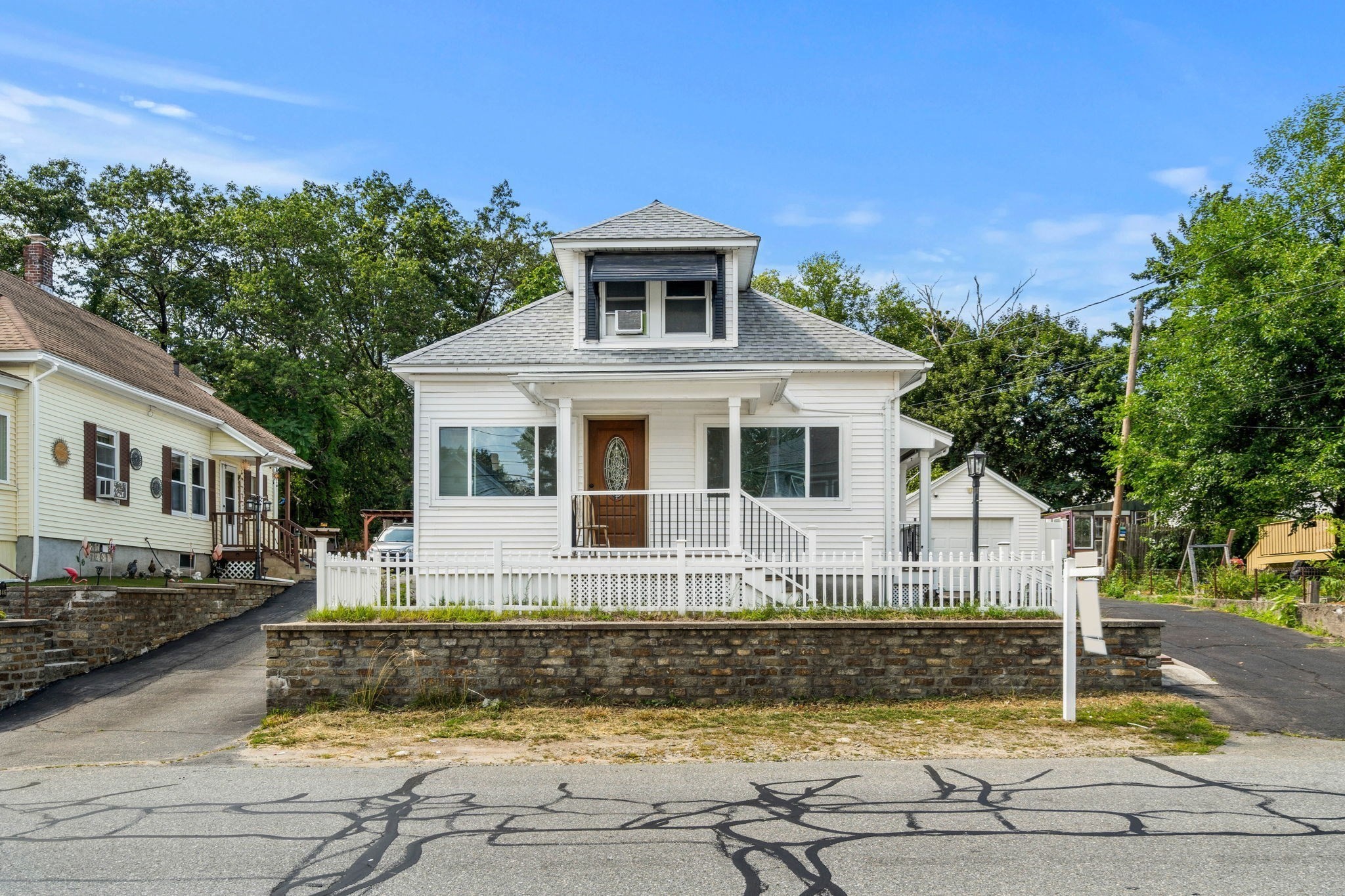 150 E Meadow, Lowell, MA 01854