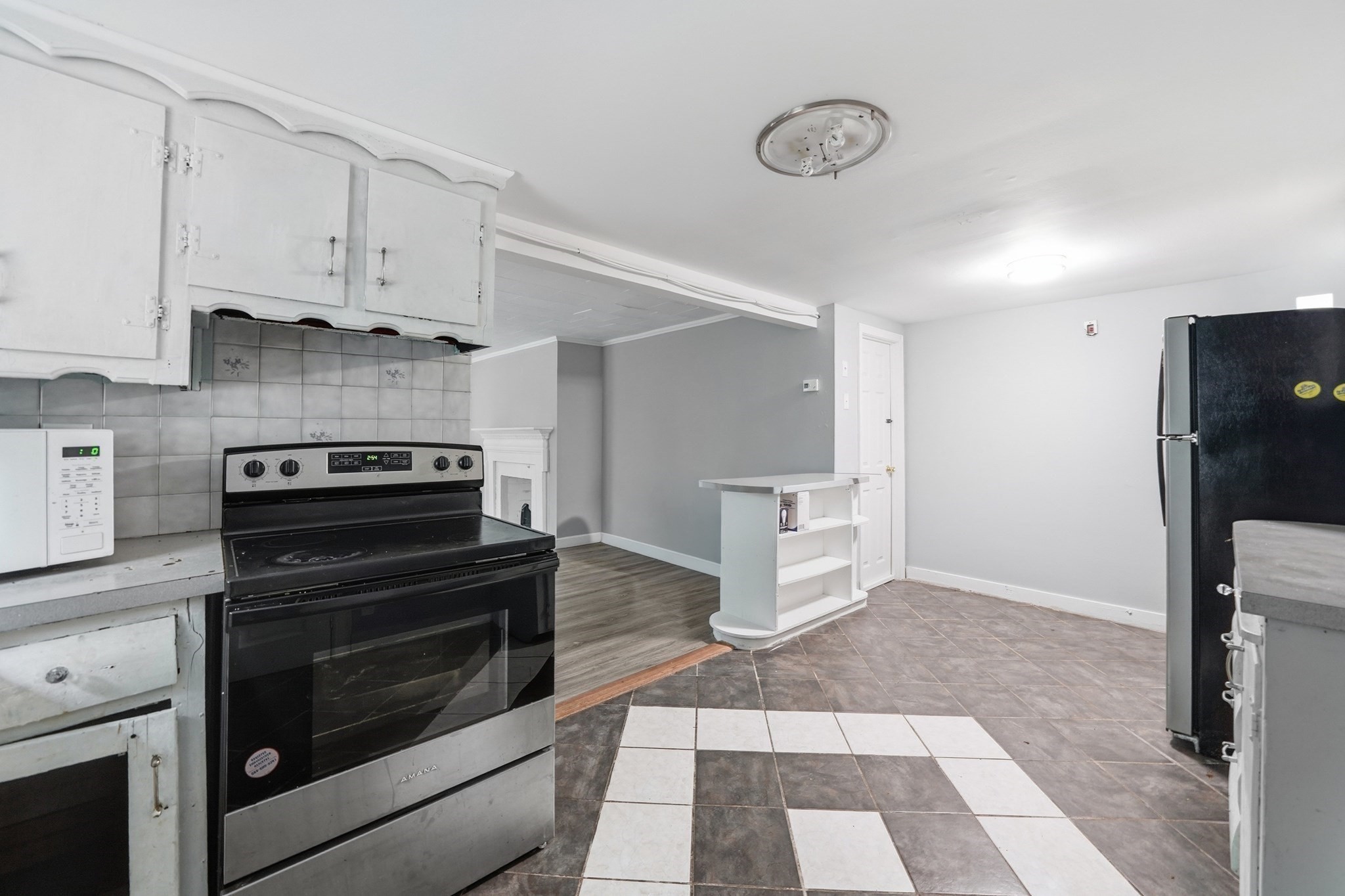 253 Lexington St, Woburn, MA 01801 - Image 7
