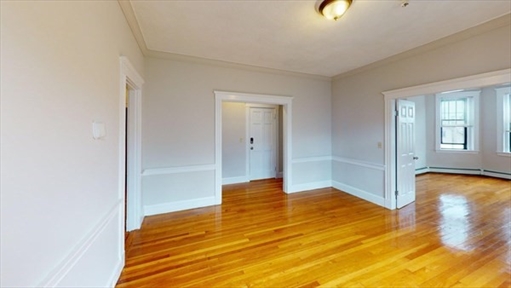 52 Clark Avenue, Apt 5