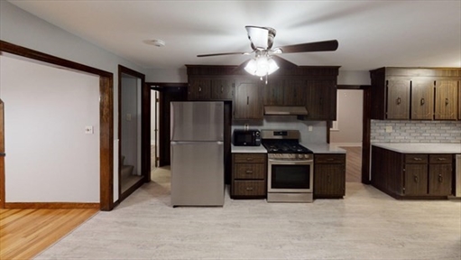22-24 Gladstone Street, Apt 2