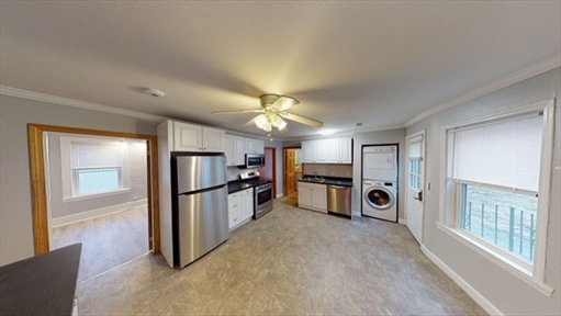 22-24 Gladstone Street, Apt 1