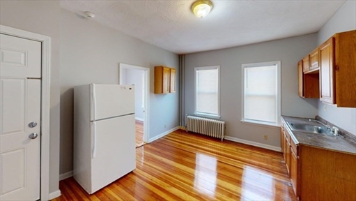 52 Sumner Street, Apt 5