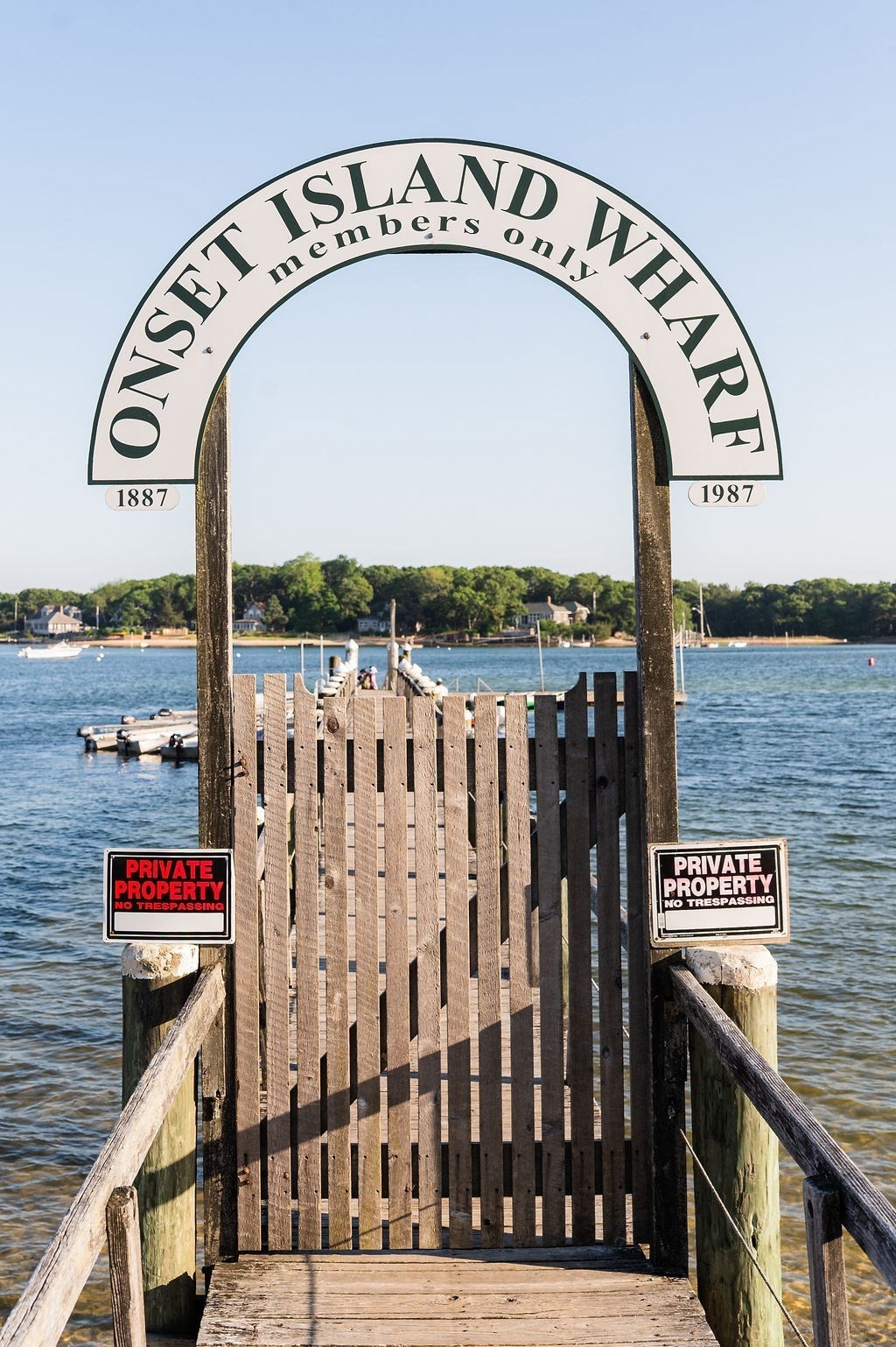 17 Old Colony Ave, Wareham, MA 02571