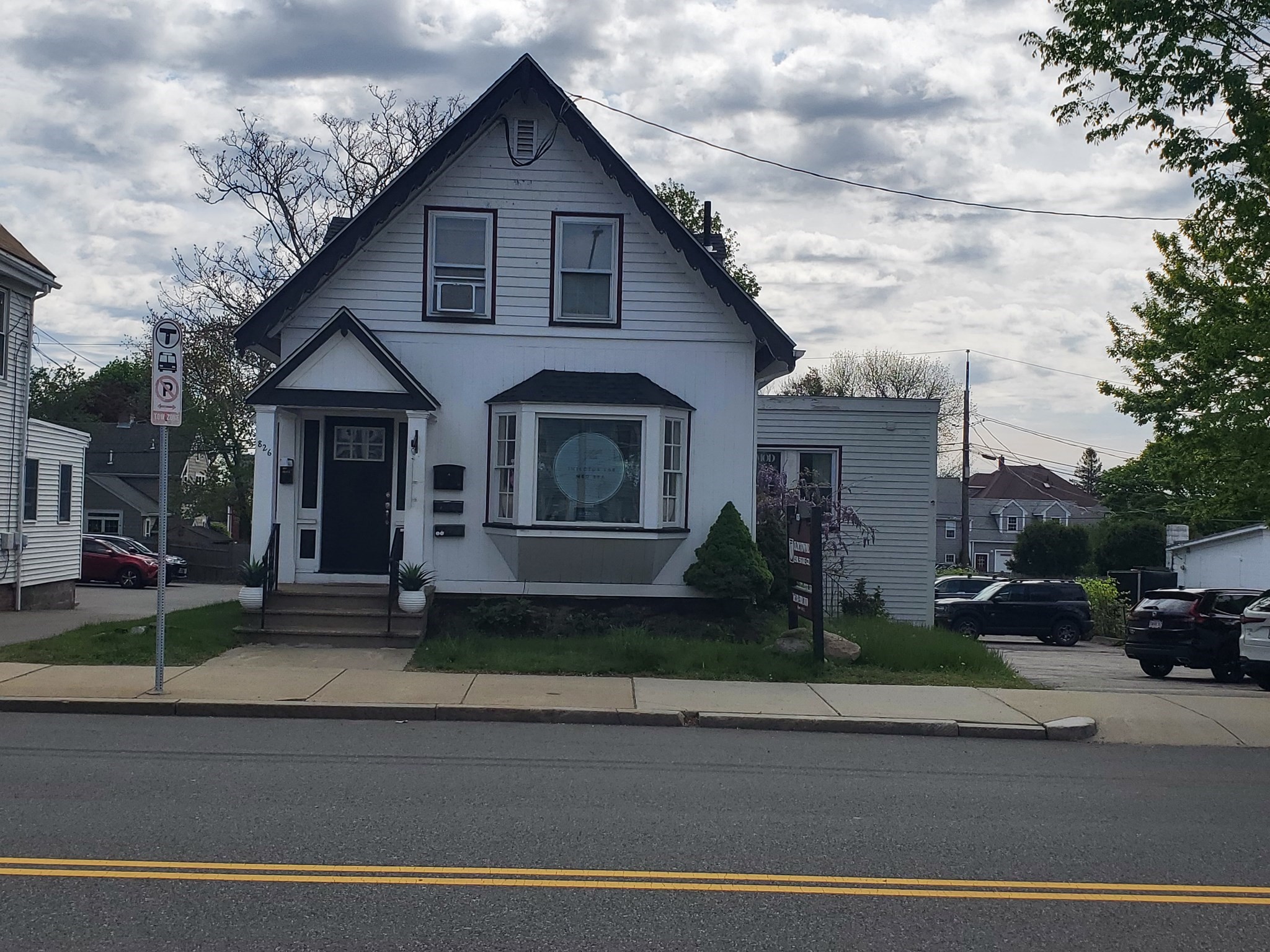 826 Washington St, Braintree, MA 02184
