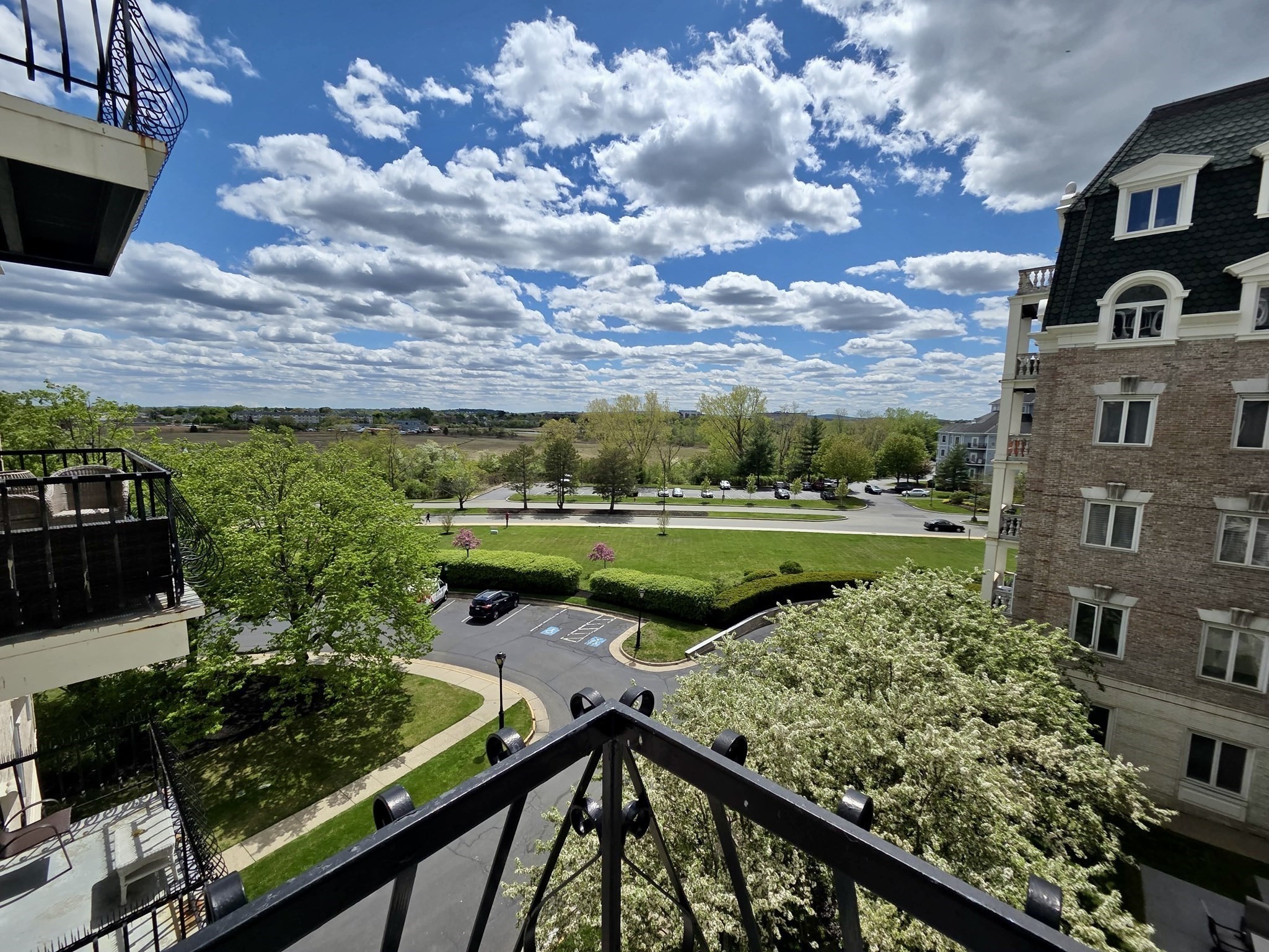 100 Marina Dr Unit 418, Quincy, MA 02171