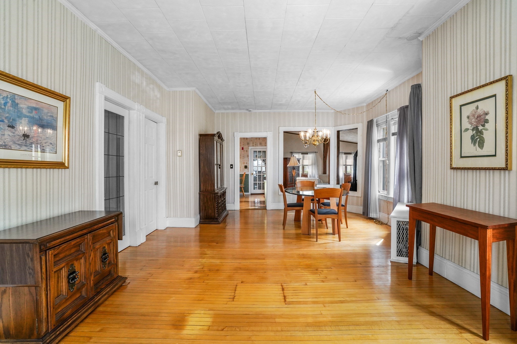 122 S Walker St, Lowell, MA 01851 - Image 12