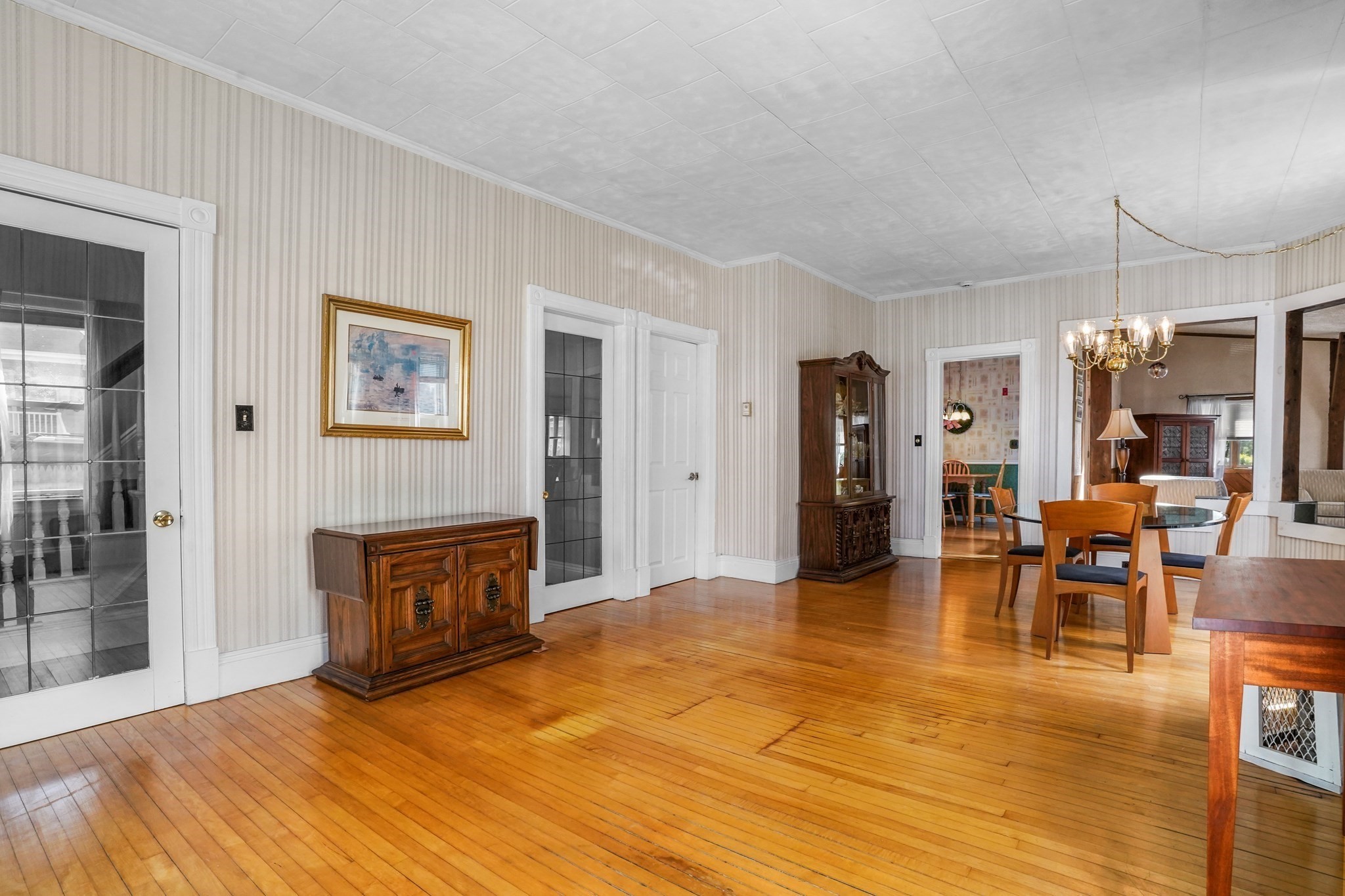 122 S Walker St, Lowell, MA 01851 - Image 13