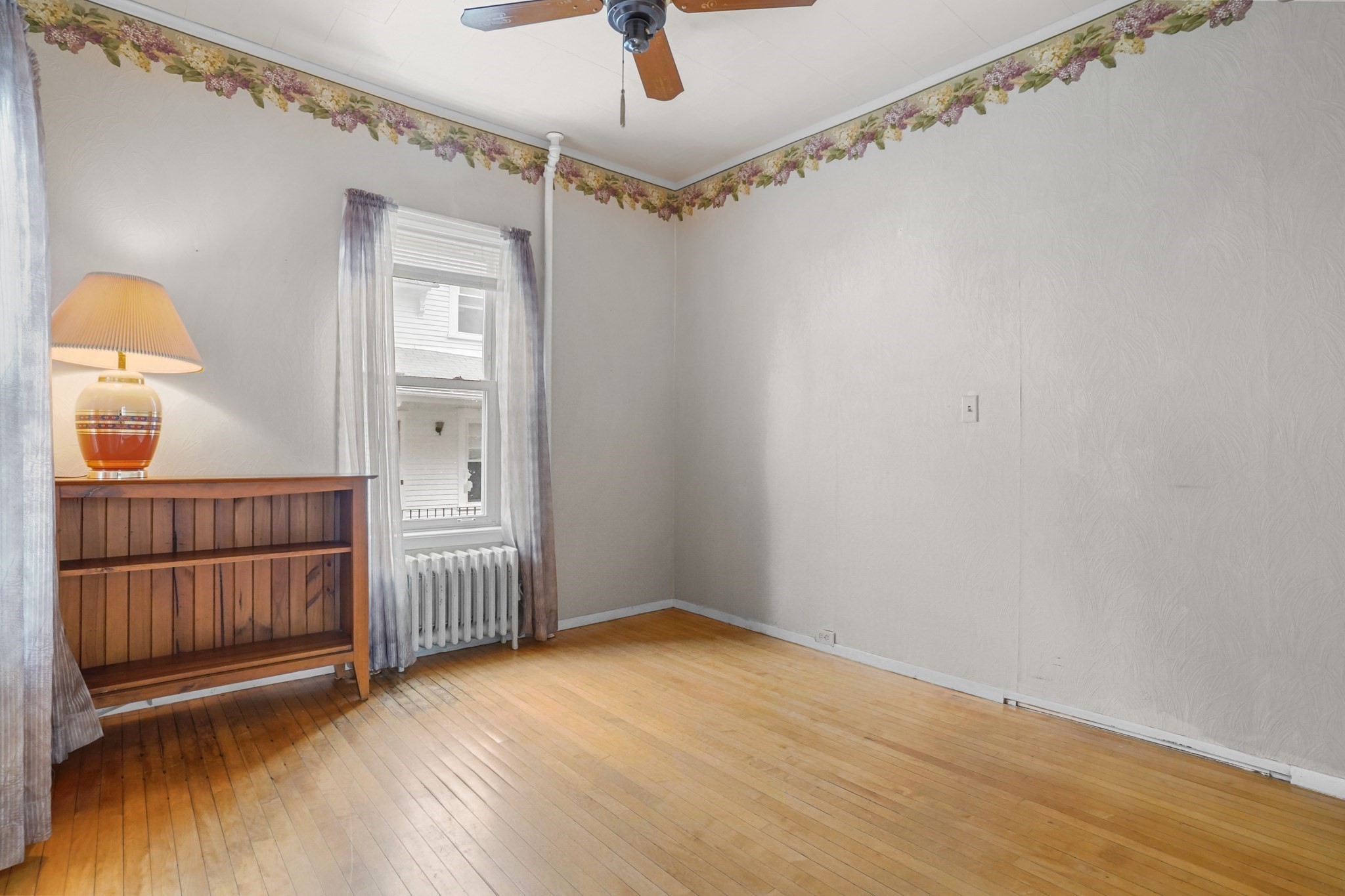 122 S Walker St, Lowell, MA 01851 - Image 20