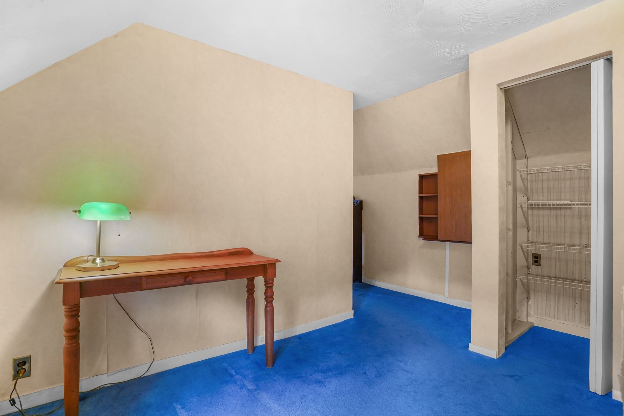 122 S Walker St, Lowell, MA 01851 - Image 8