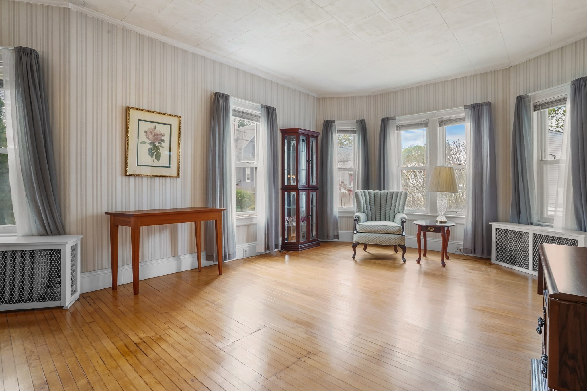 122 S Walker St, Lowell, MA 01851 - Image 10