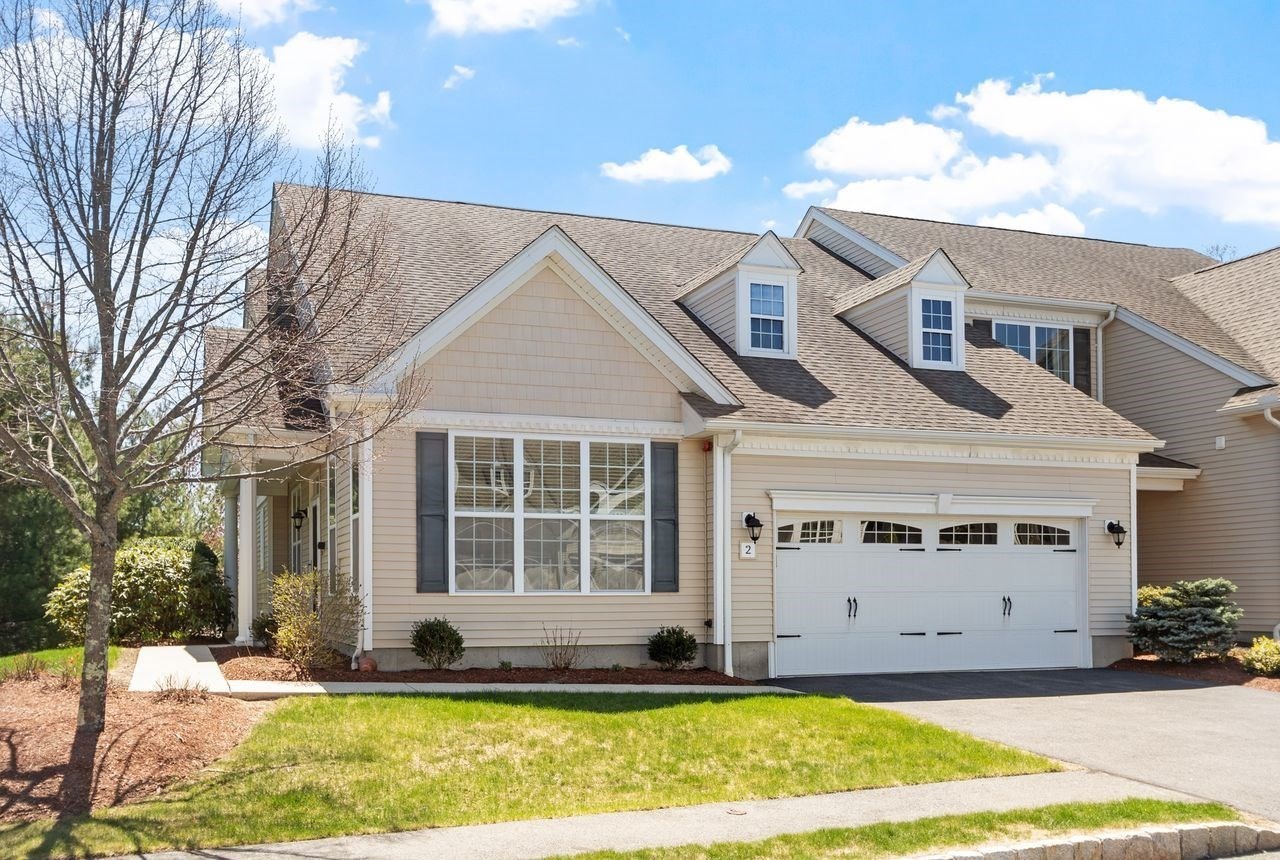 2 Hopkins Cir Unit 2, Methuen, MA 01844