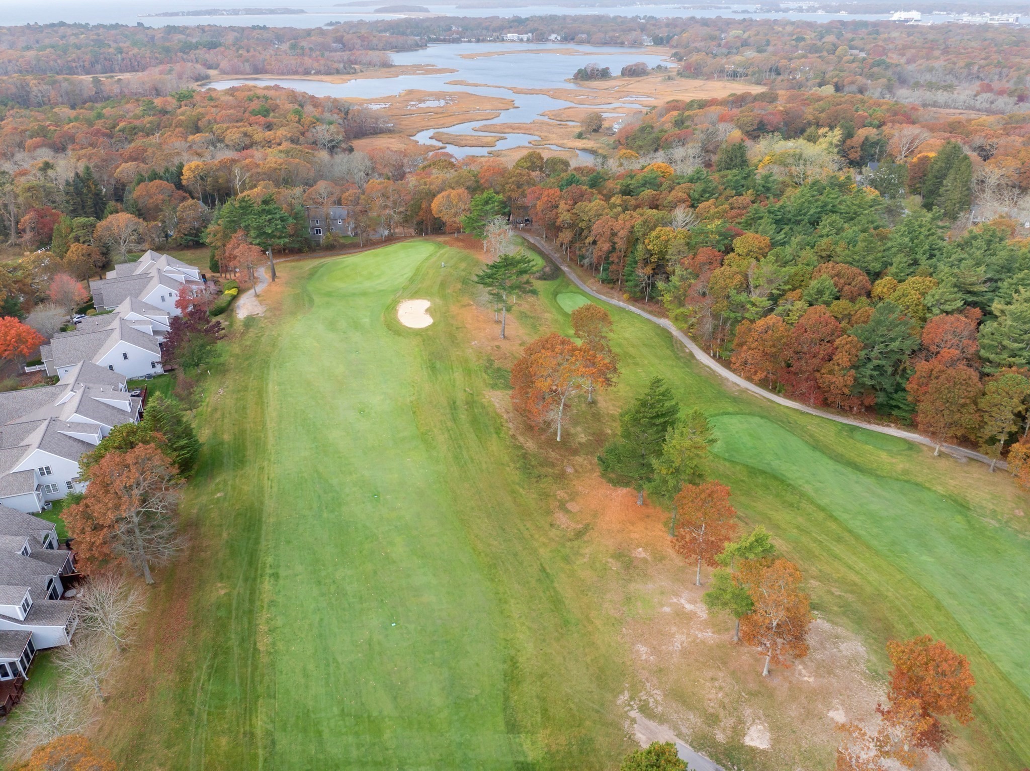13 Laurel Hill Ct Unit 13, Bourne, MA 02532