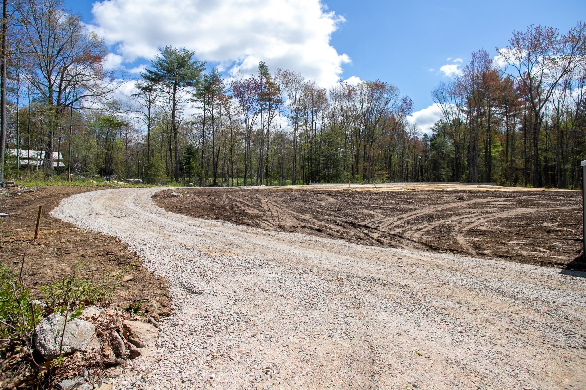 260 Hunt, Oakham, MA 01068