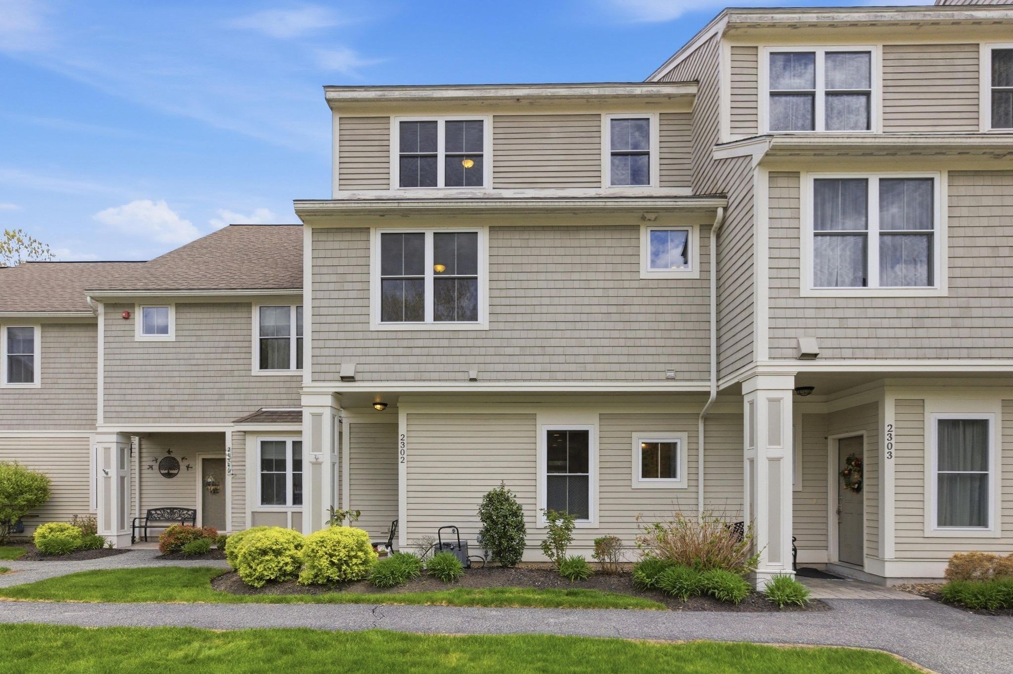 2302 Juniper Circle Unit 2302, North Andover, MA 01845