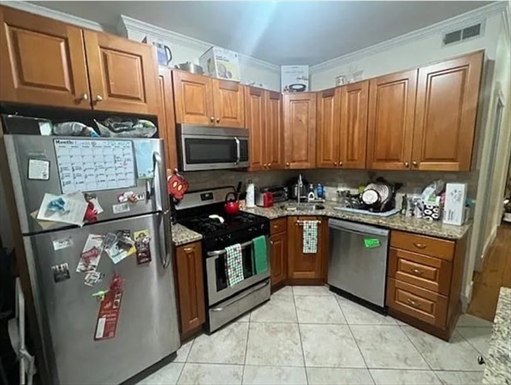 43 Gove, Apt 2
