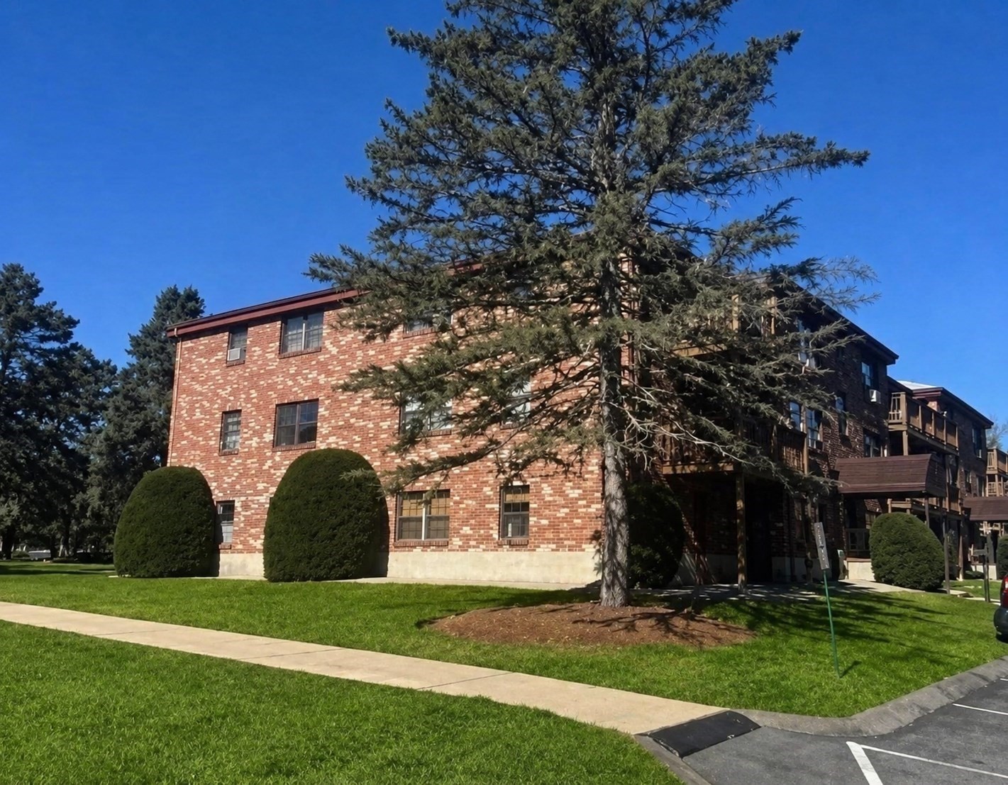 14 Mayberry Unit 1, Westborough, MA 01581