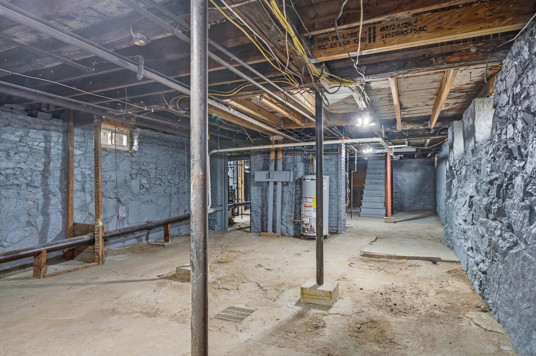1045 Middlesex St, Lowell, MA 01851 - Image 29