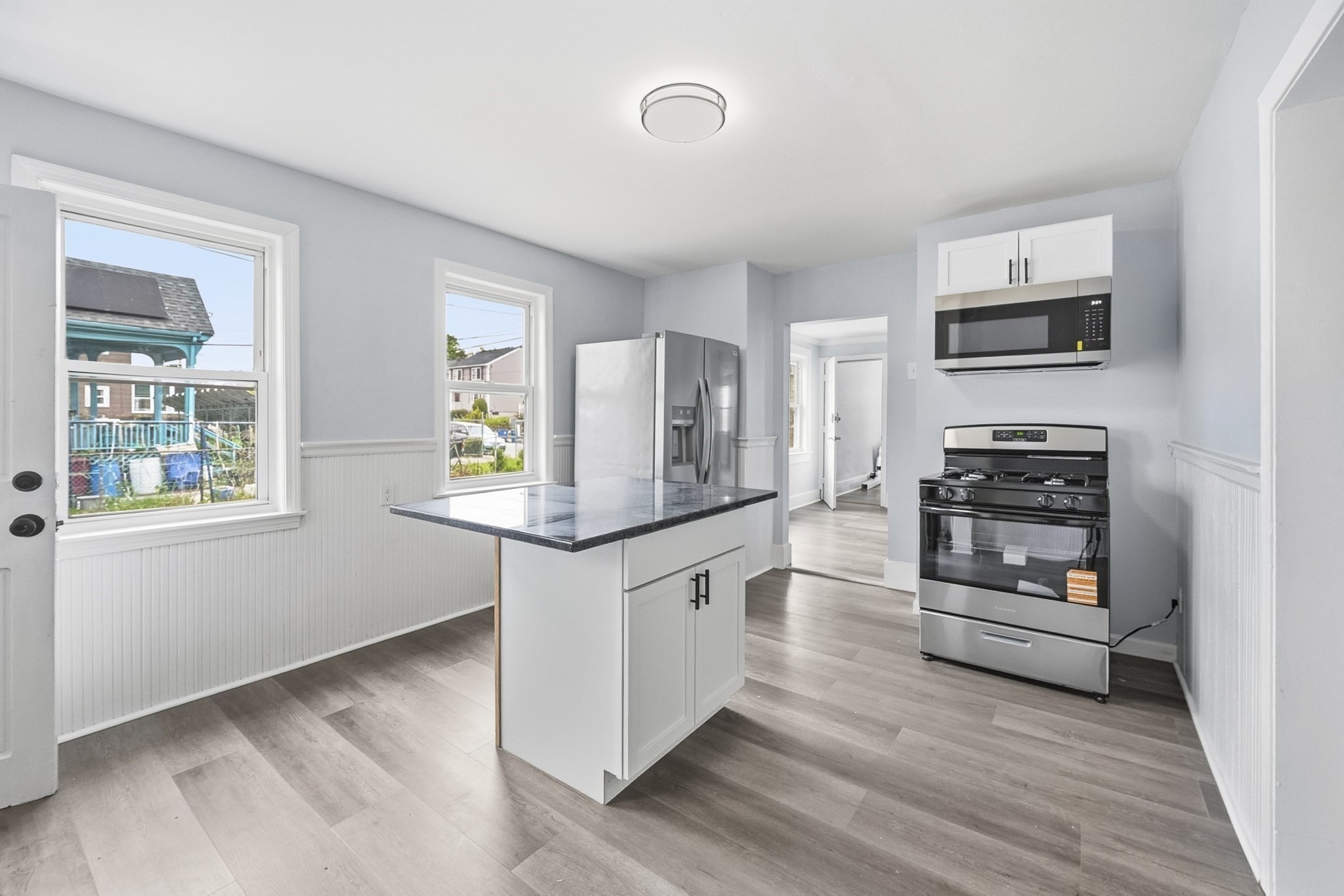 1045 Middlesex St, Lowell, MA 01851 - Image 8