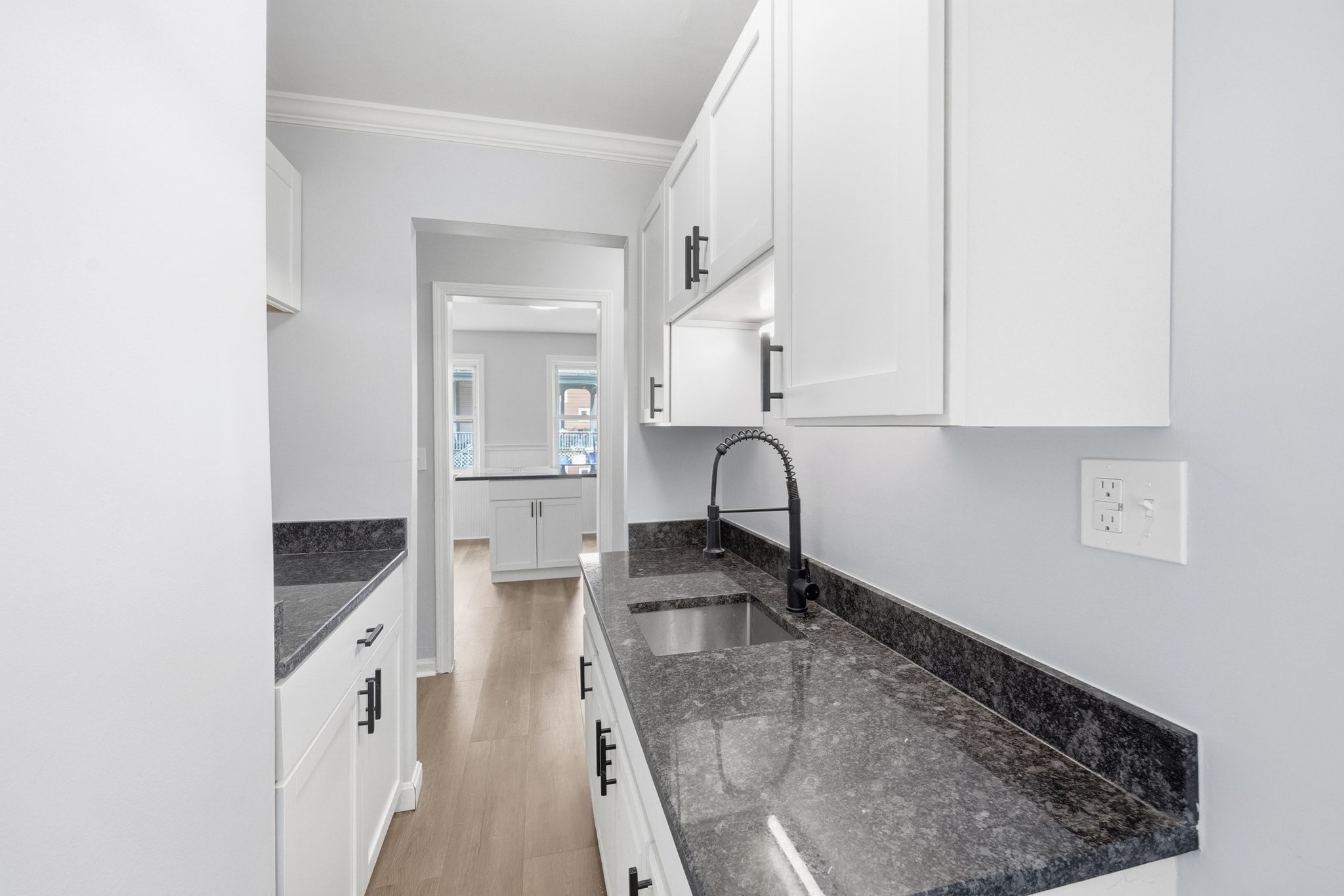 1045 Middlesex St, Lowell, MA 01851 - Image 9