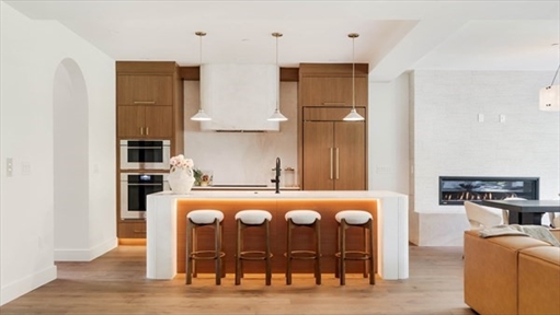 79 Park St, Apt 3