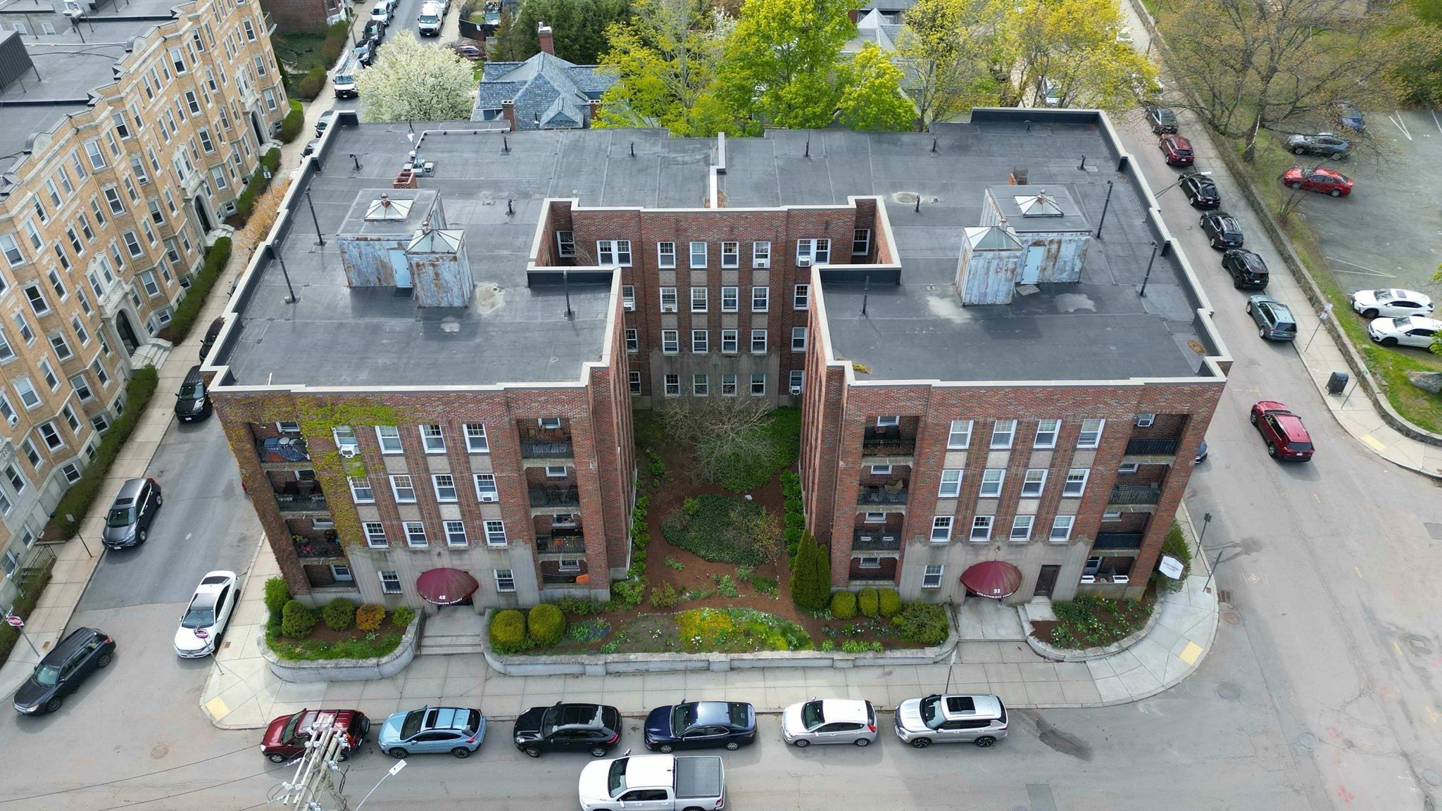 52 Strathmore Rd Unit 44, Boston College, Boston, MA 02135