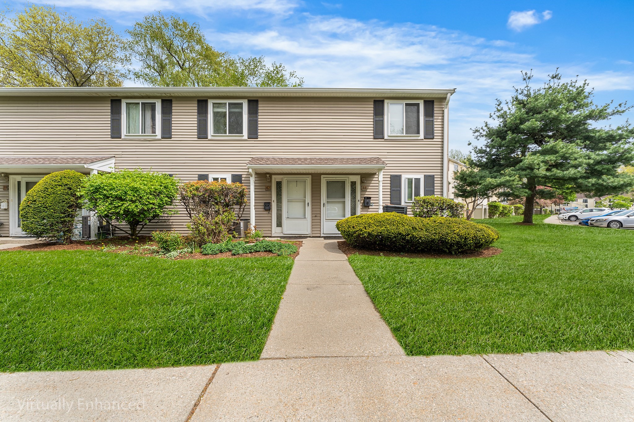 42 Village Brook Ln Unit 42, Natick, MA 01760