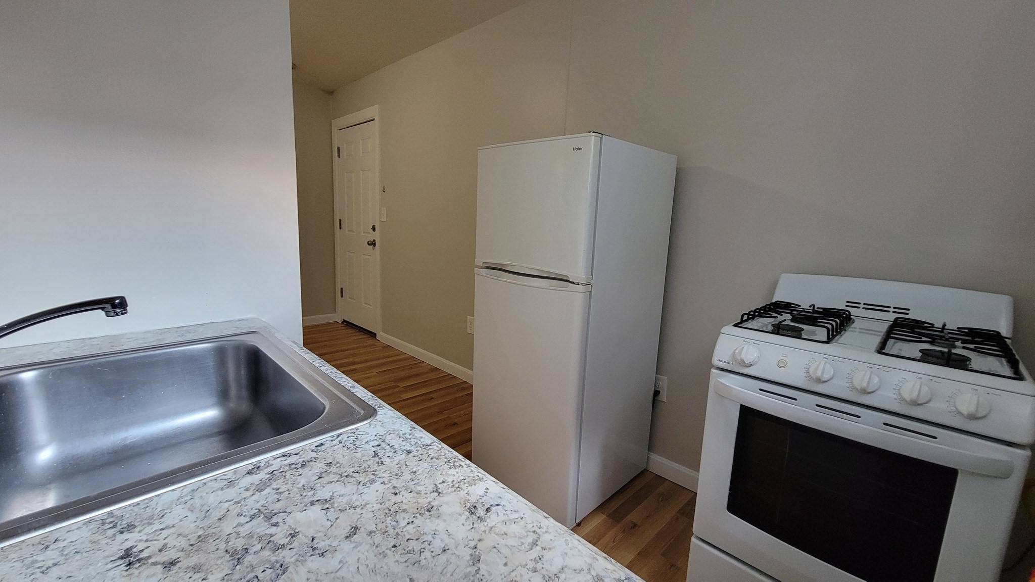 28 Prescott St, Leominster, MA 01453 - Image 13