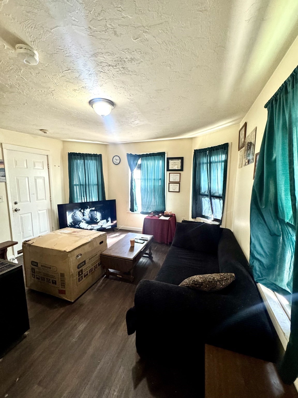 28 Prescott St, Leominster, MA 01453 - Image 17