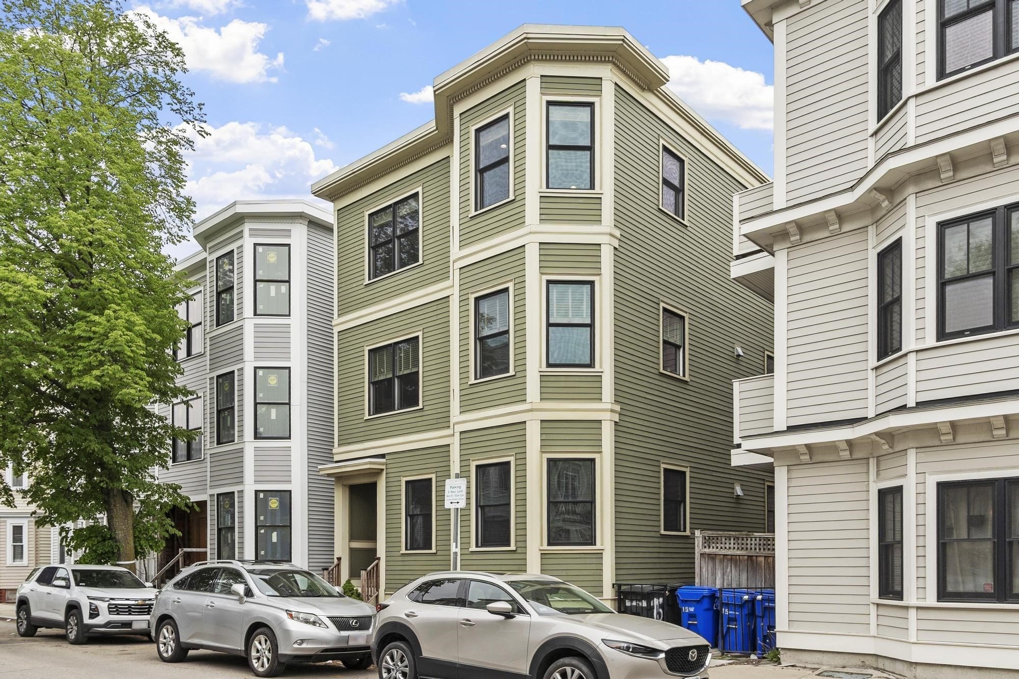 15 Howell St Unit 3, Dorchester, Boston, MA 02125