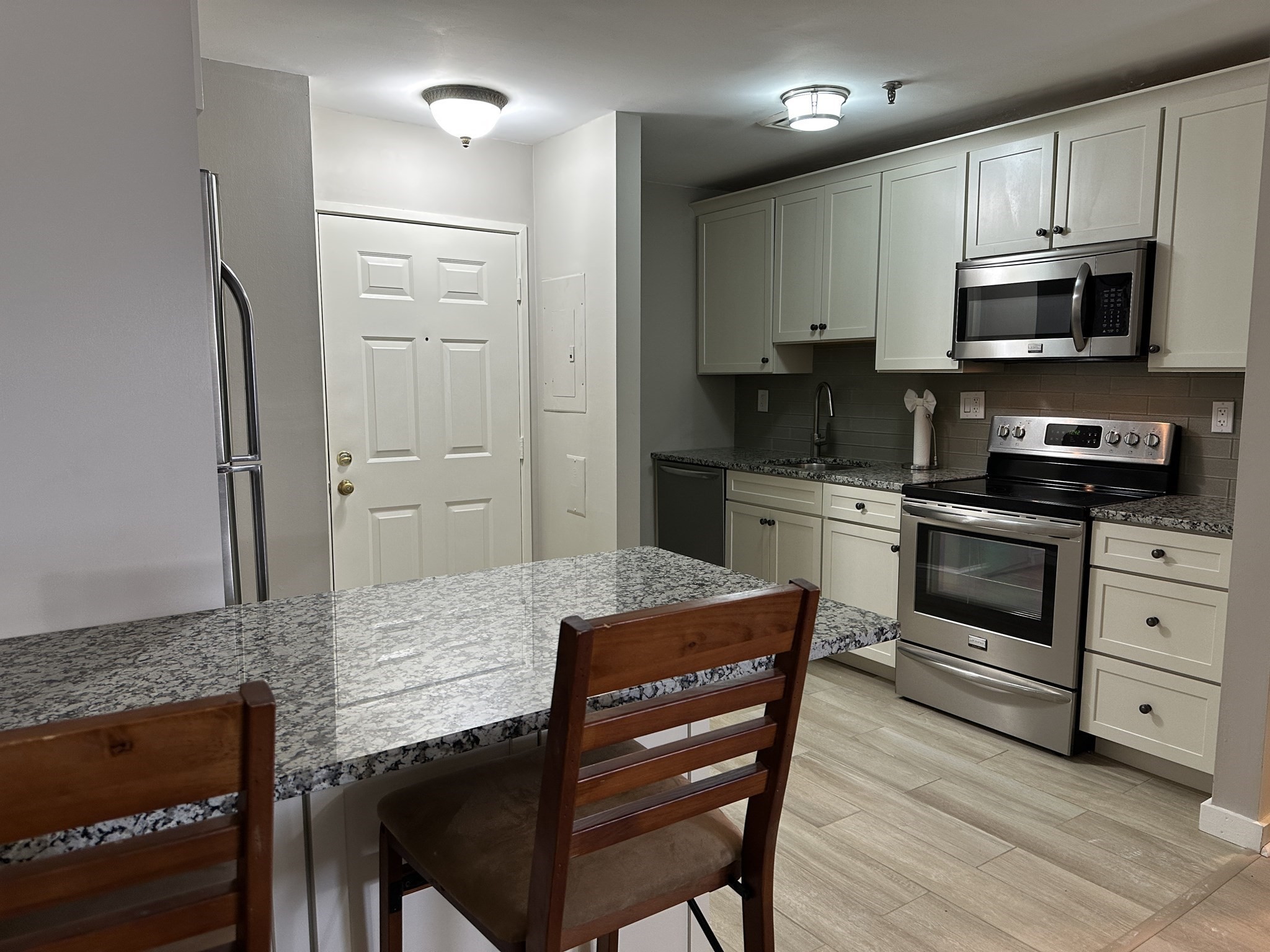 90 Quincy Shore Dr Unit 311, Quincy, MA 02171