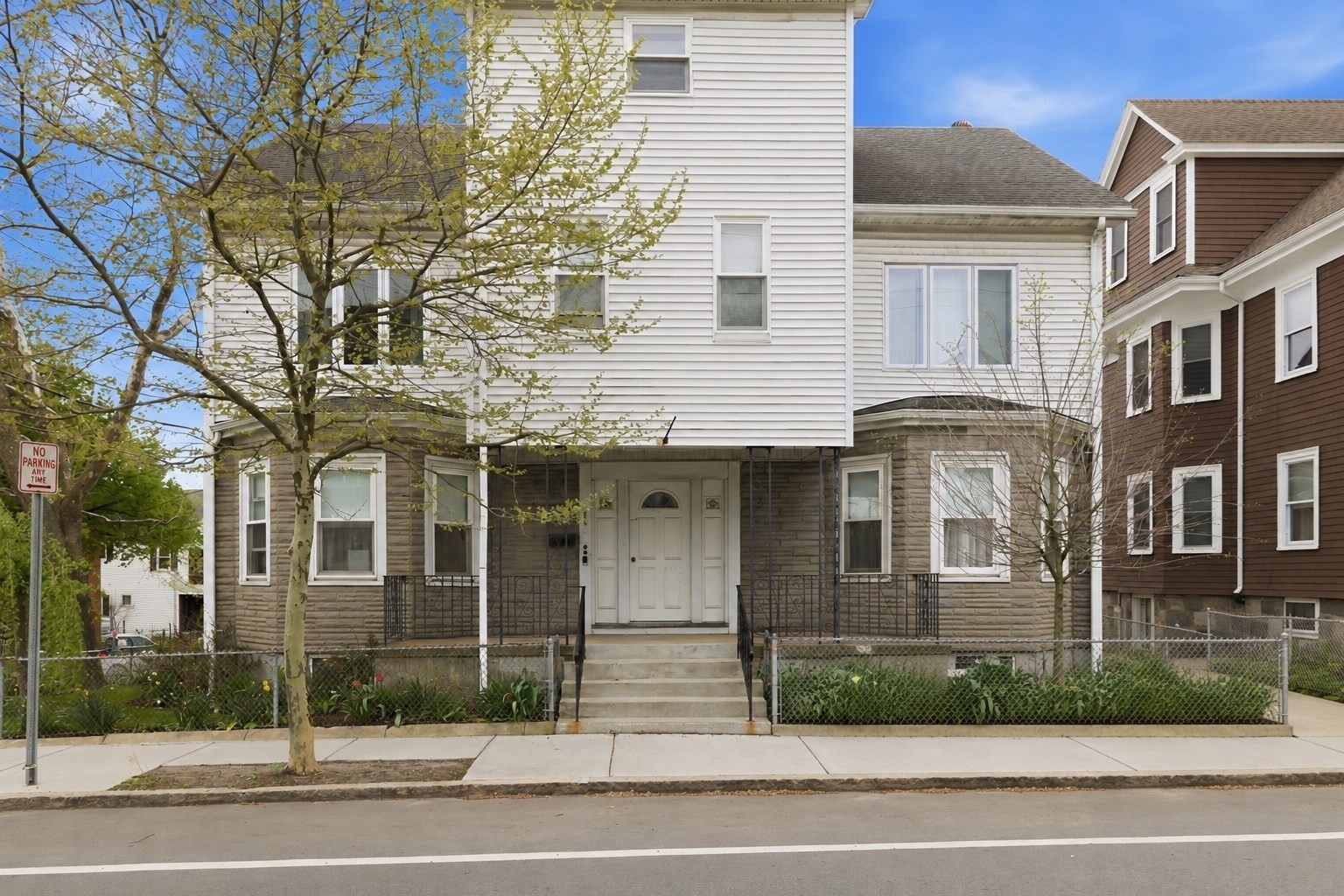 126 Summer St, Somerville, MA 02143