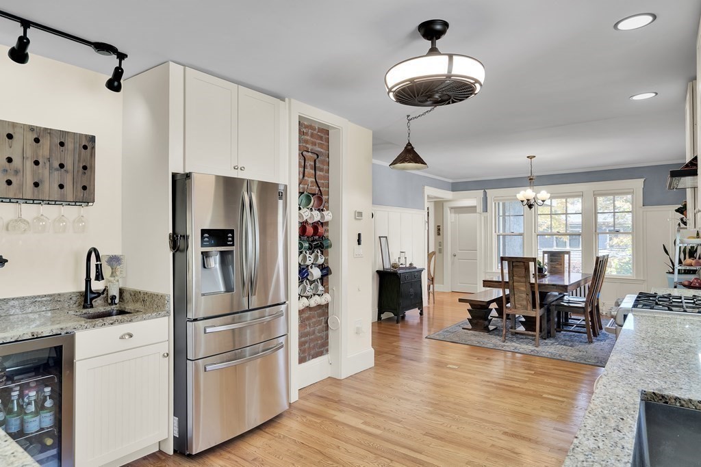 67 Pine St Unit 67, Belmont, MA 02478