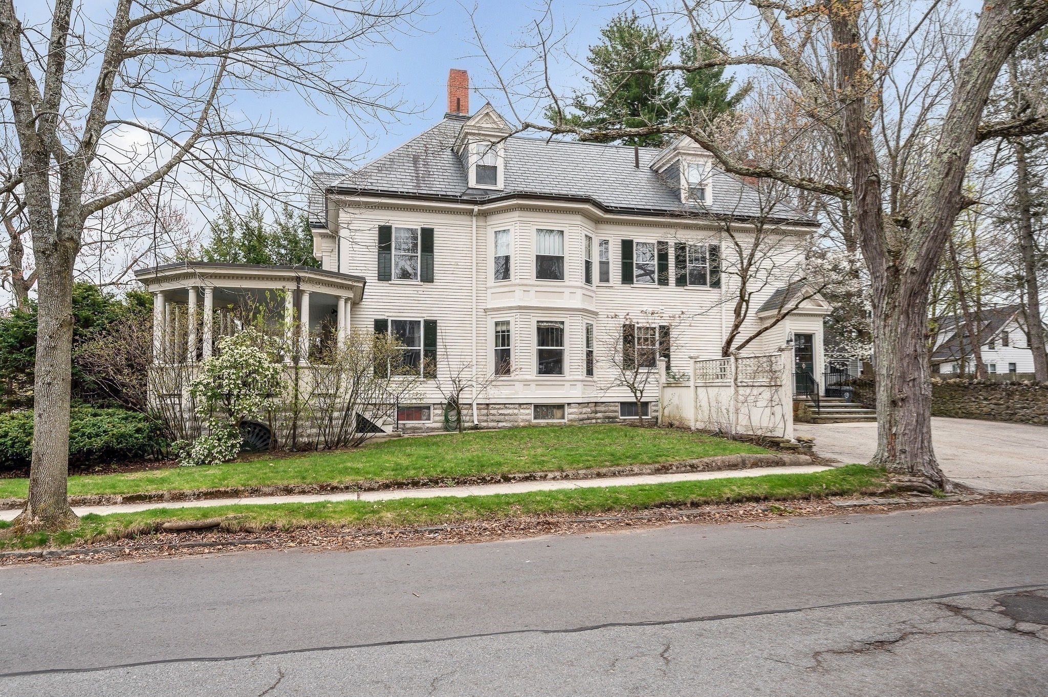 16 Quincy St, Methuen, MA 01844 - Image 35