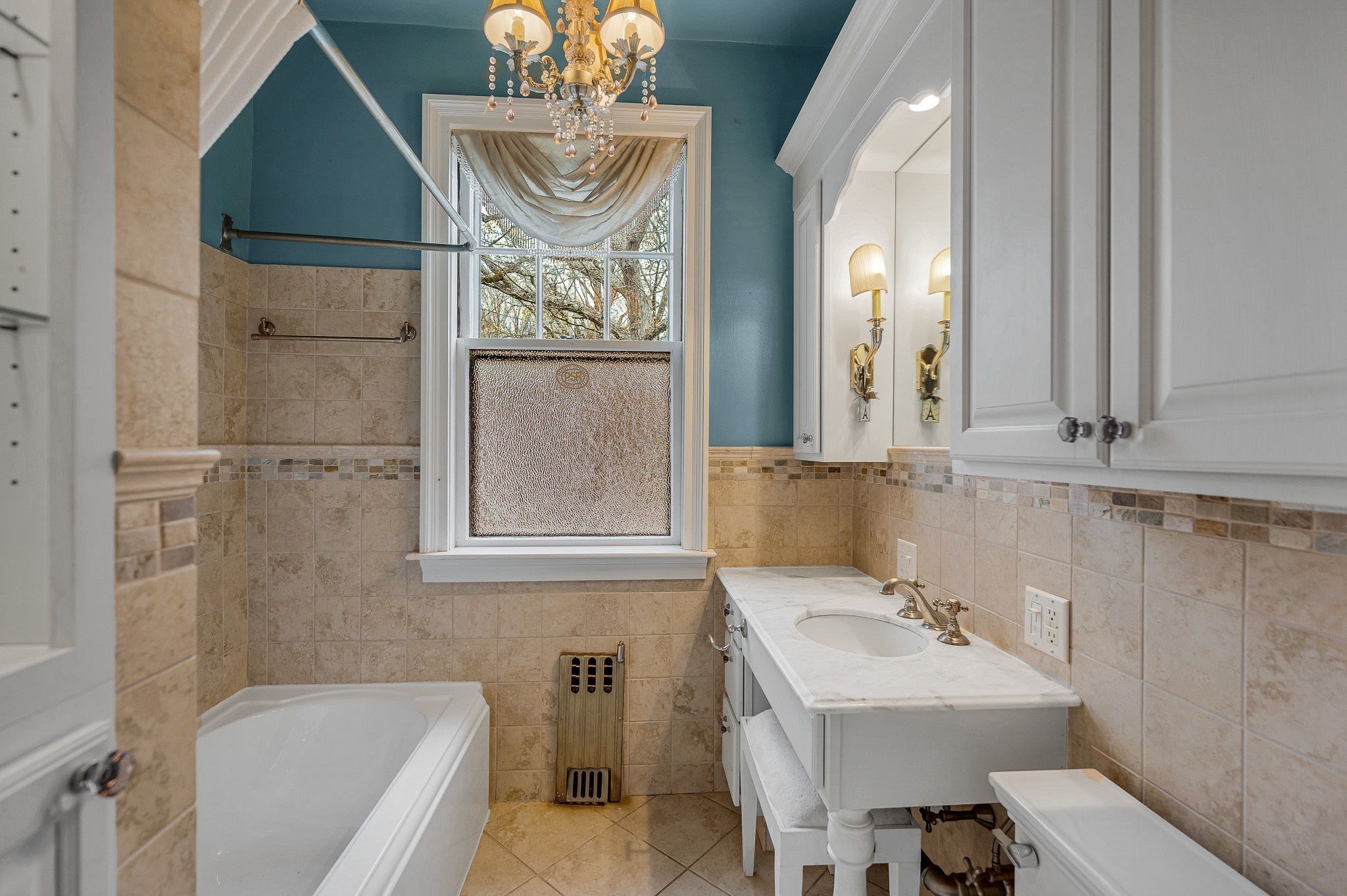 16 Quincy St, Methuen, MA 01844 - Image 10