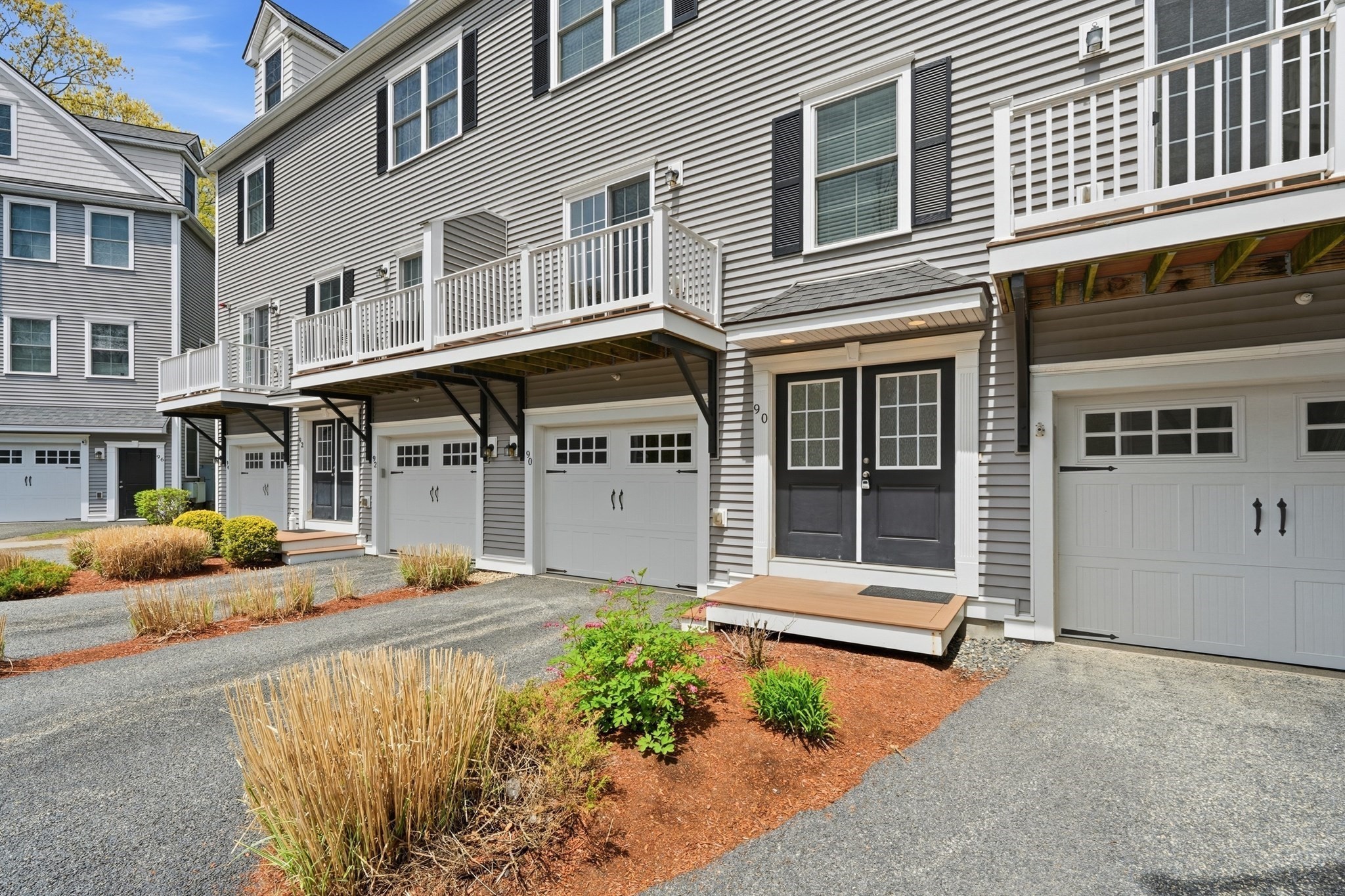 90 Compass Pt Unit 90, North Andover, MA 01845