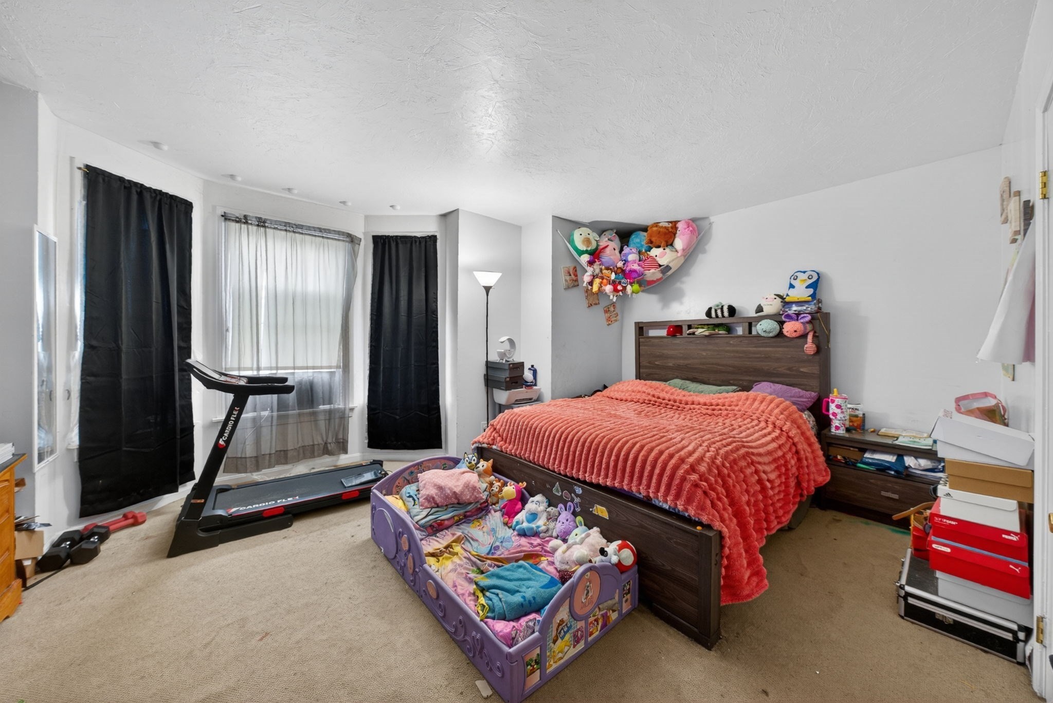 70 Myrtle Ave, Fitchburg, MA 01420 - Image 9