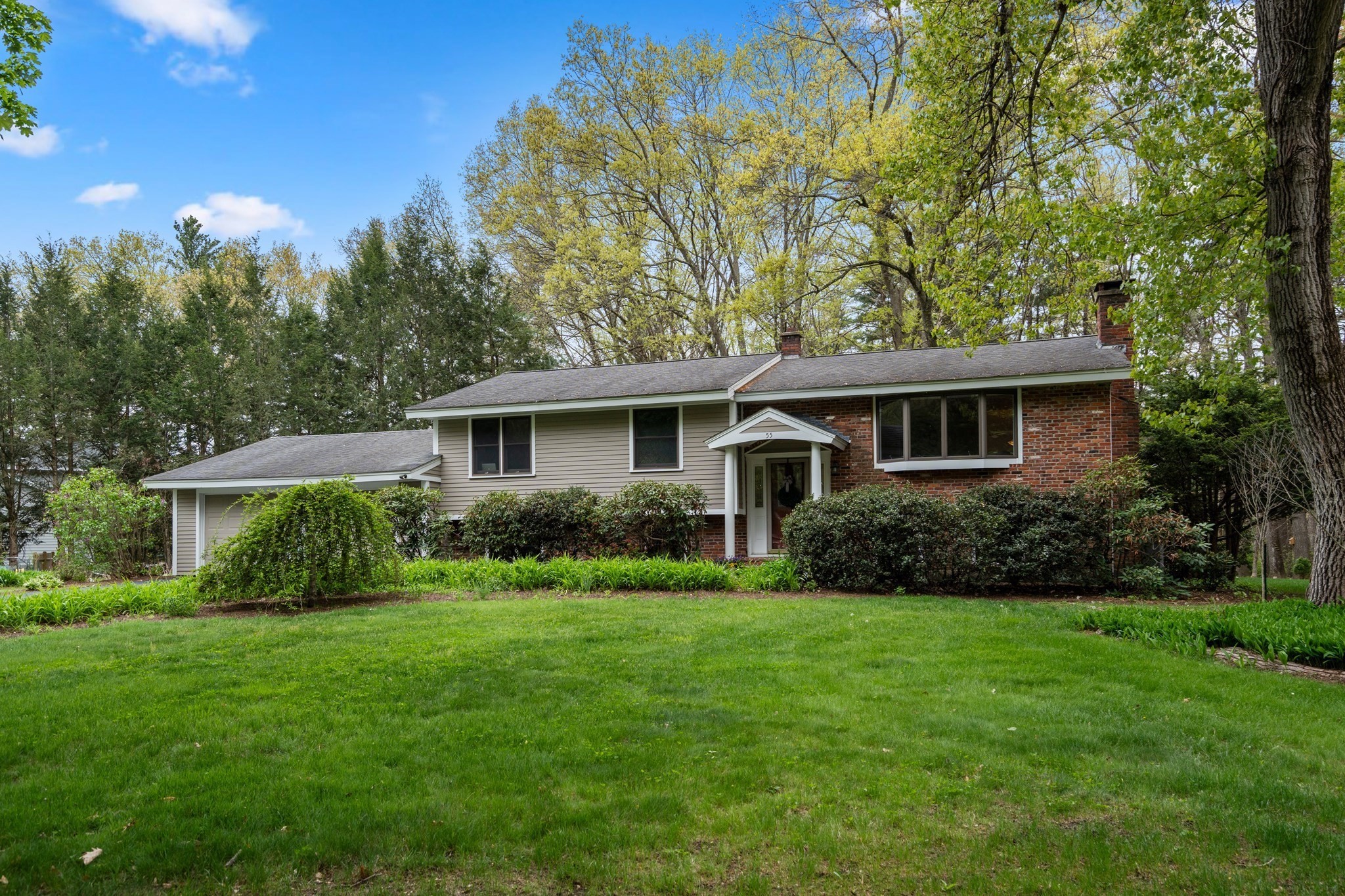 55 Saxony Drive, Sudbury, MA 01776